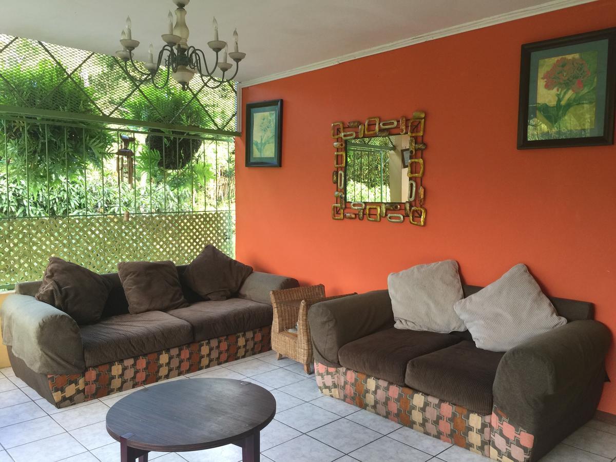 La Mamre Bed & Breakfast La Finette Ngoại thất bức ảnh